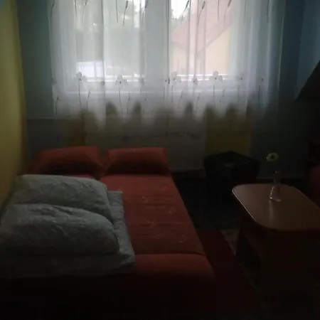 Apartamenty, Pokoje, Noclegi Pracownicze 
