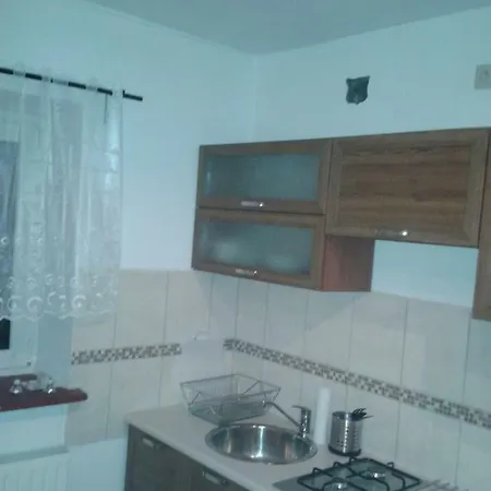 Apartamenty, Pokoje, Noclegi Pracownicze 