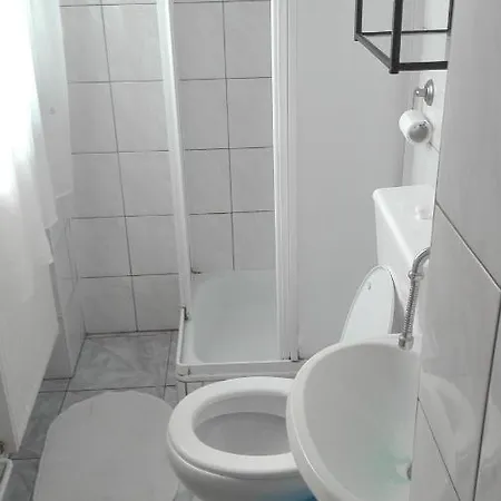 Apartamenty, Pokoje, Noclegi Pracownicze 