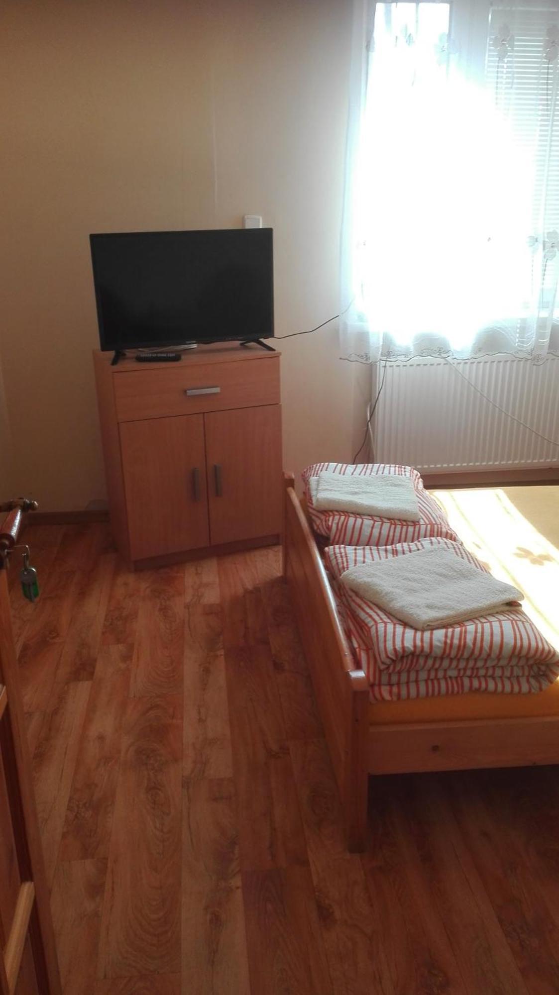 Apartamenty, Pokoje, Pracownicze 