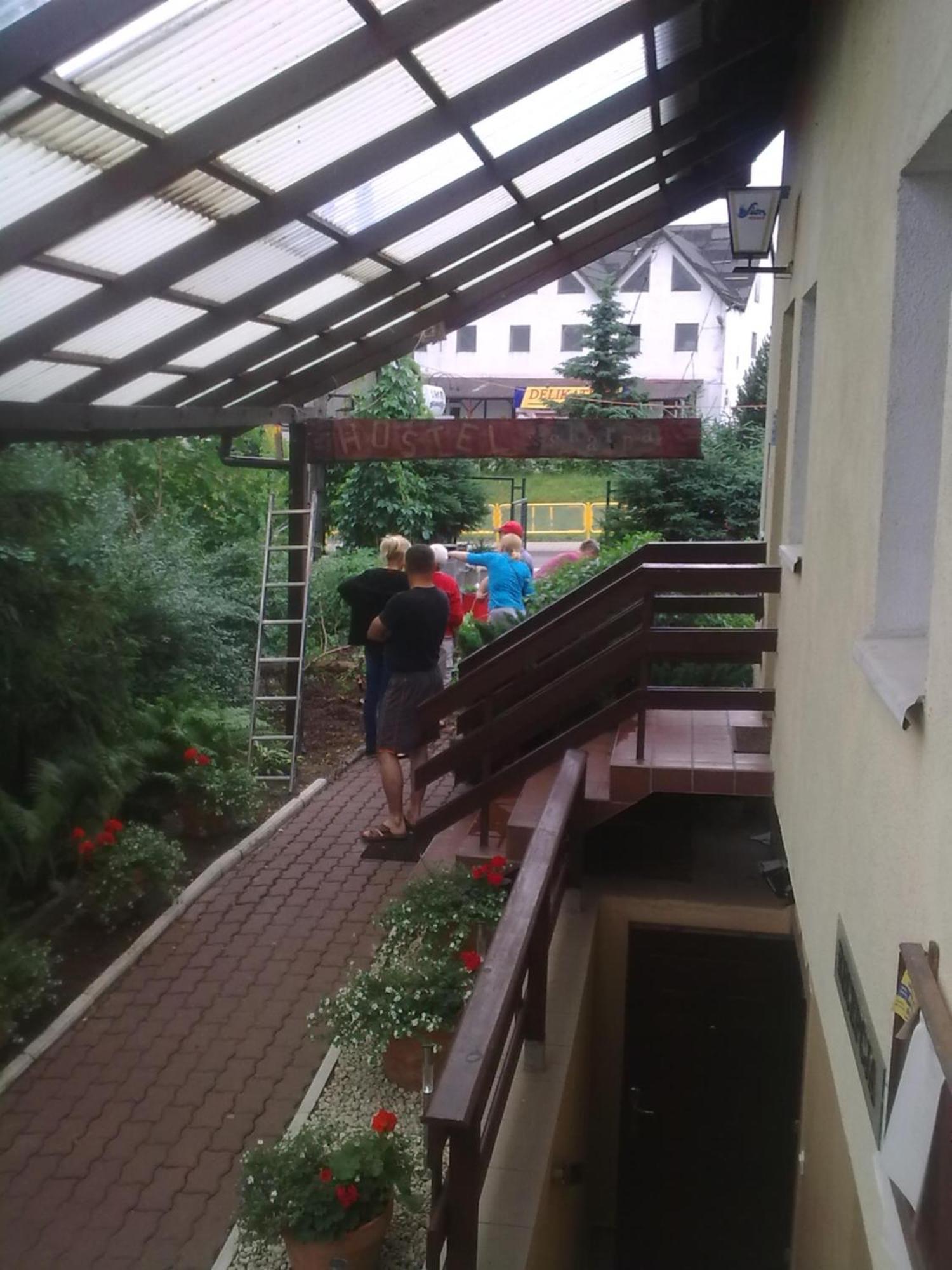 Apartamenty, Pokoje, Pracownicze 