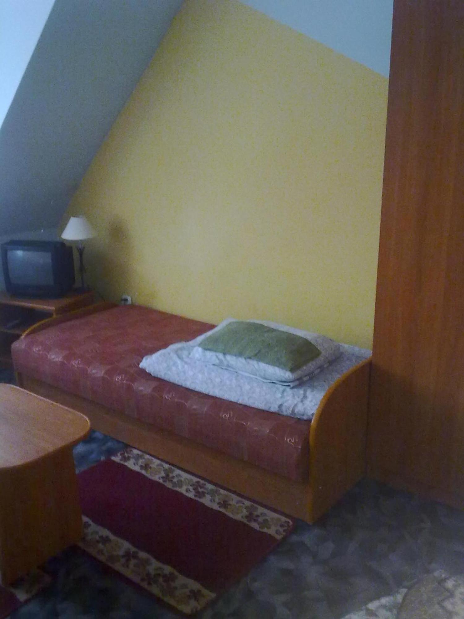 Apartamenty, Pokoje, Pracownicze 