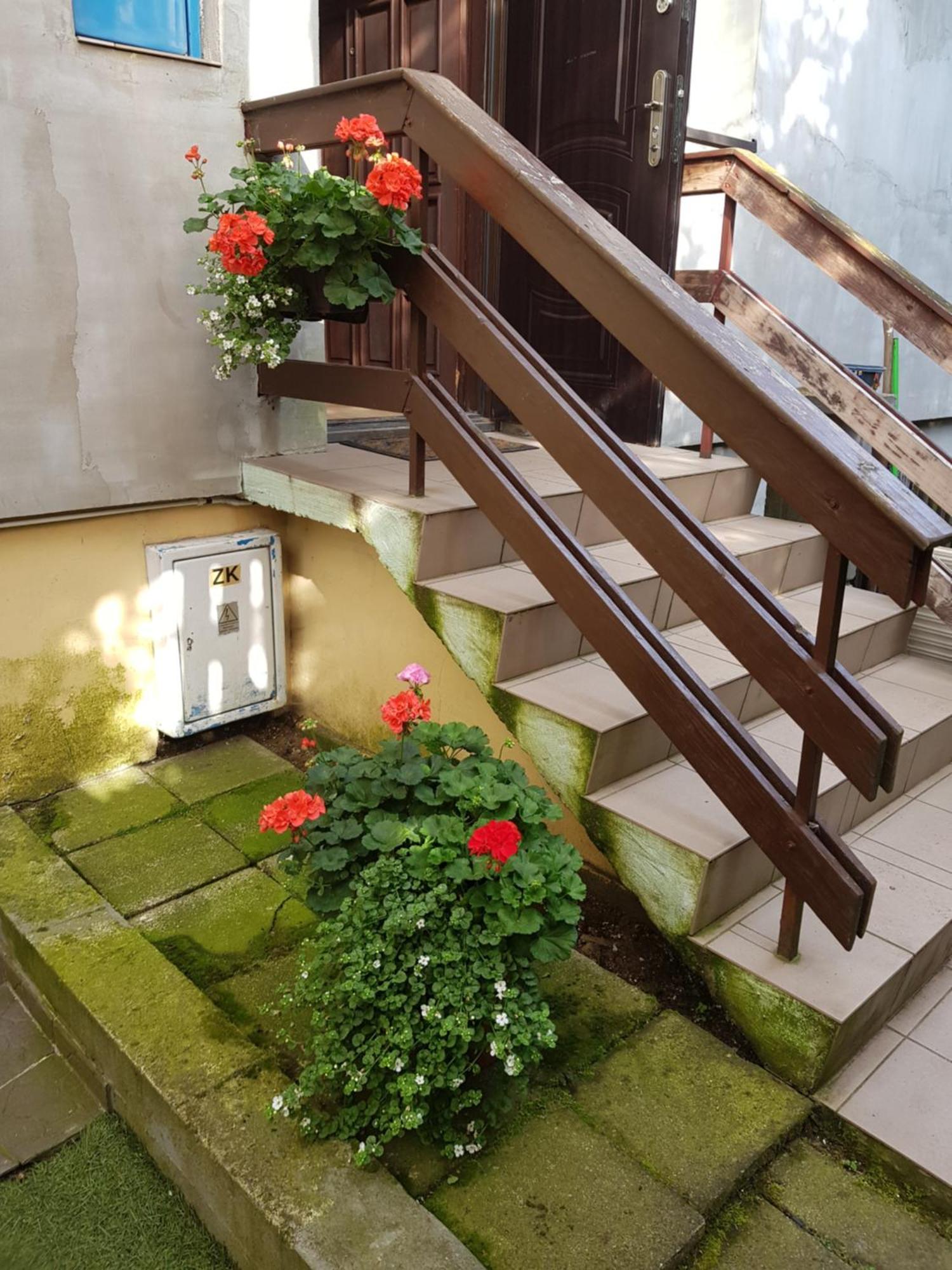 Apartamenty, Pokoje, Pracownicze 