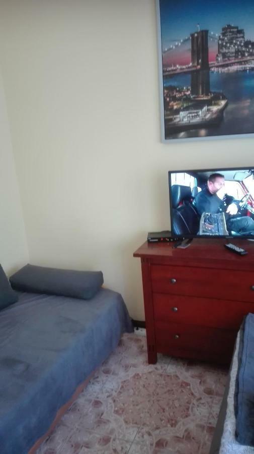 Apartamenty, Pokoje, Pracownicze 