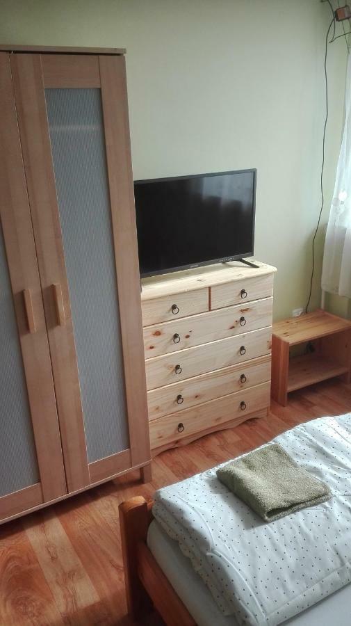 Apartamenty, Pokoje, Pracownicze 