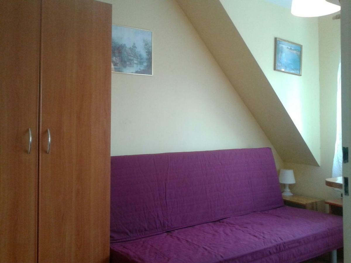 Дерев'яний котедж Apartamenty, Pokoje, Pracownicze 