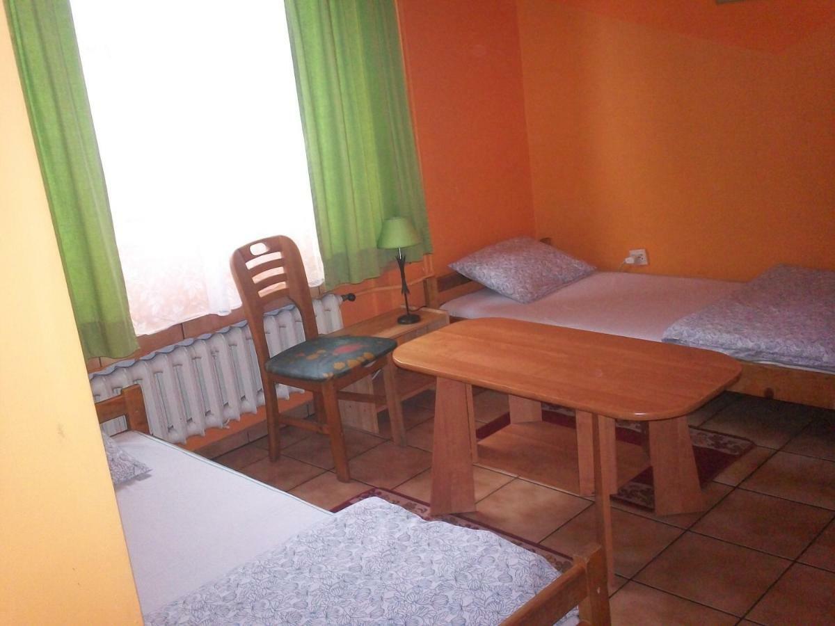 Apartamenty, Pokoje, Pracownicze 